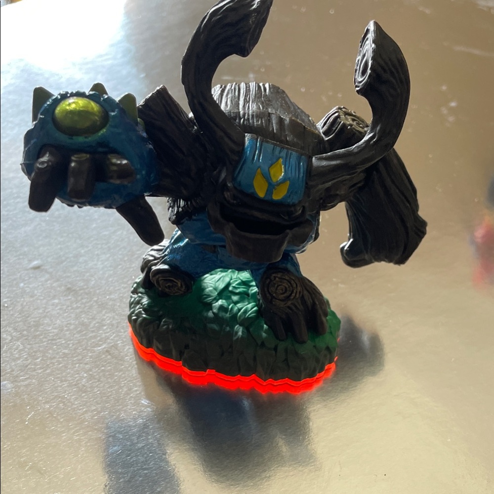 Gnarly tree Rex - Skylanders